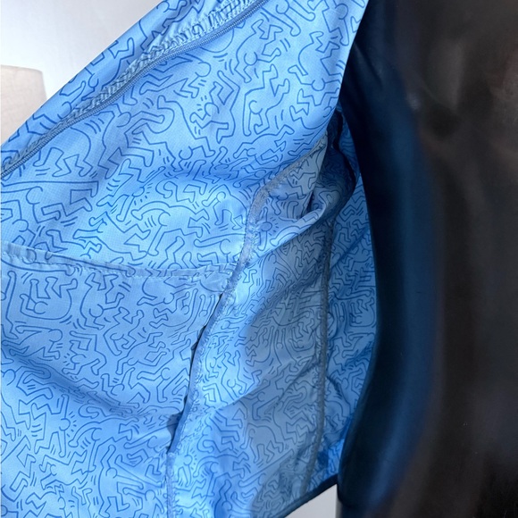 Men's Blue Patterned Jacket- Keith Haring - Uniqlo - Picture 5 of 6
